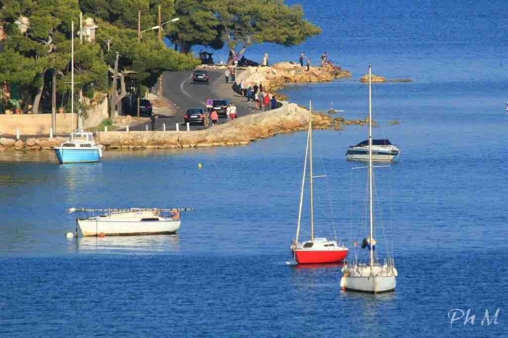 Apartamento Les Pieds Dans L'Eau La Seyne-sur-Mer Exterior foto