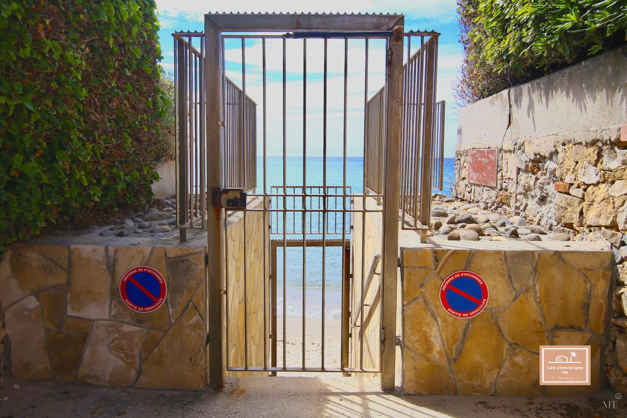 Apartamento Les Pieds Dans L'Eau La Seyne-sur-Mer Exterior foto